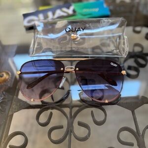 Quay Australia Aviator Sunglasses Double Bridge high key rimless gold 126 large